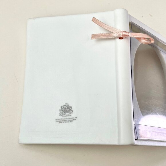 Precious Moments Sweet 16 Growing in Grace Picture Holder w Heart Bookmark 25064 - Picture 10 of 16